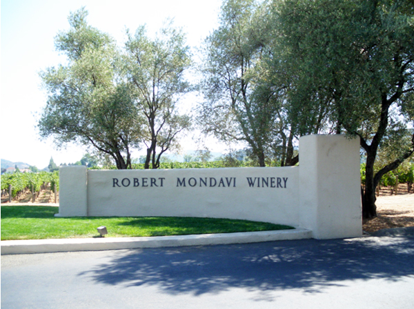ロバート モンダヴィ ワイナリー　Robert Mondavi Winery