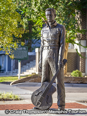 ジョニー・キャッシュの像　Johnny Cash Statue