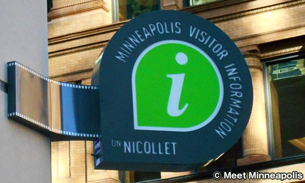 ミネアポリス観光案内所　Minneapolis Visitor Information