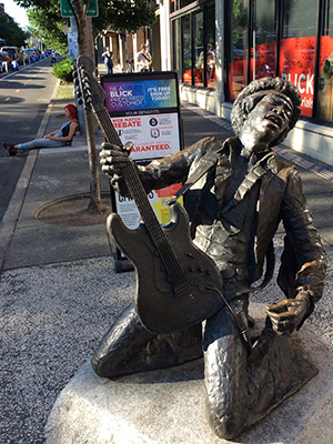 ジミ・ヘンドリックスの像　Jimi Hendrix Statue