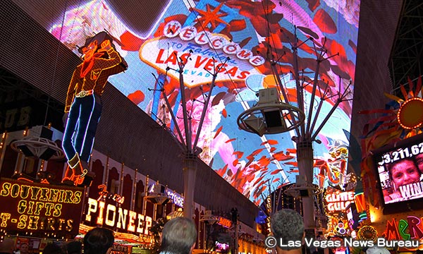 フリーモントストリート・エクスペリエンス Fremont Street Experience