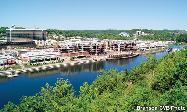 ブランソン・ランディング　Branson Landing