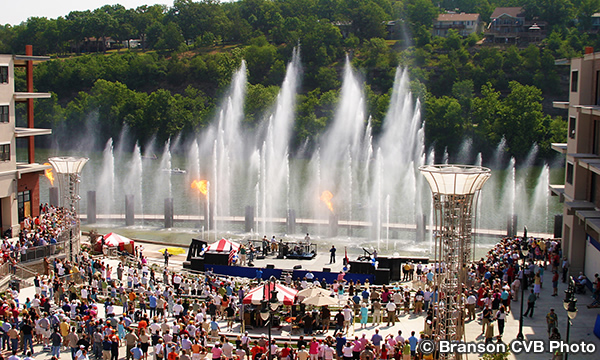 ブランソン・ランディング　Branson Landing