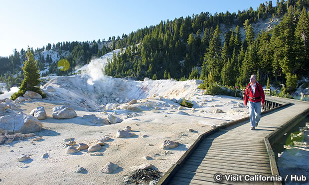 バンパスヘル　Bumpass Hell