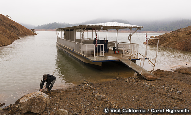 レイクシャスタ鍾乳洞　Lake Shasta Caverns National Natural Landmark