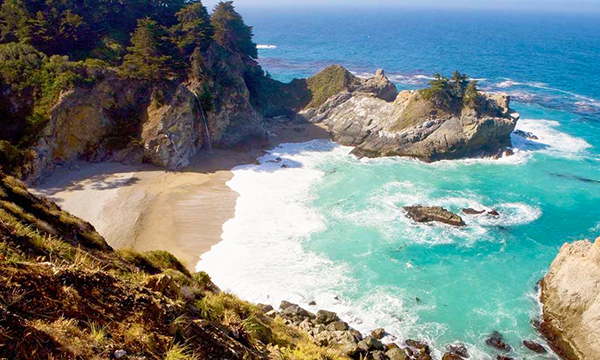 ジュリア・ファイファー・バーンズ州立公園　Julia Pfeiffer Burns State Park