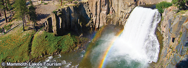 レインボー滝　Rainbow Falls