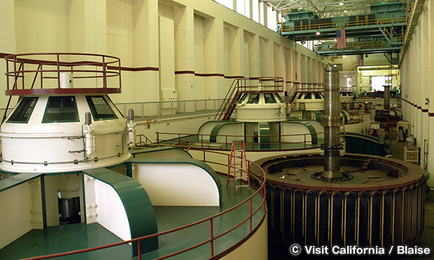 シャスタ ダム　Shasta Dam