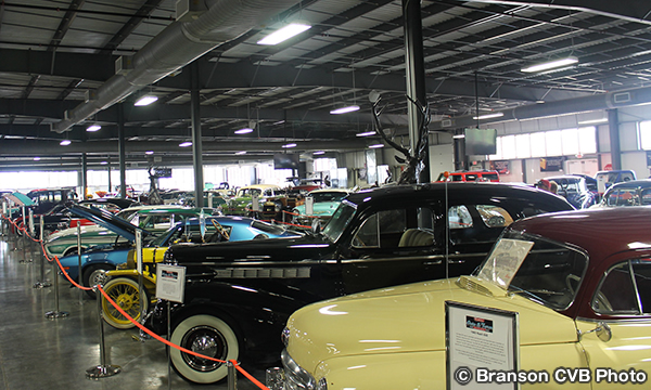 ブランソン・オート＆ファームミュージアム　Branson Auto & Farm Museum