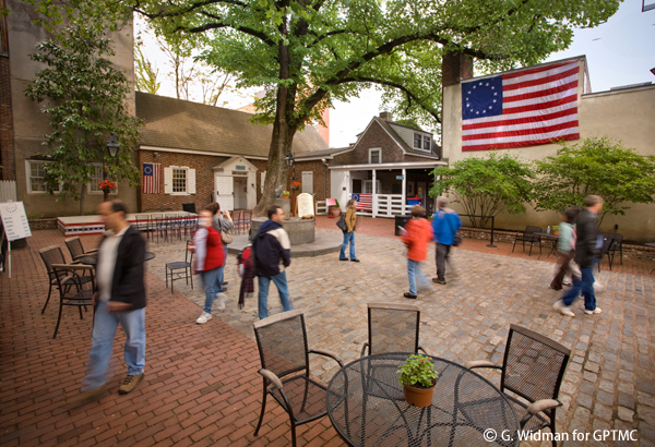 べッツィ・ロスの家　Betsy Ross House
