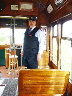 アストリア・リバーフロント・トローリー　ASTORIA RIVERFRONT TROLLEY