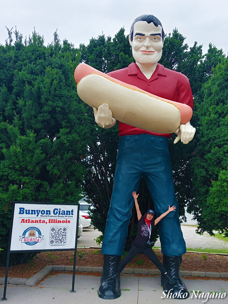 マフラー・マンの街　イリノイ州アトランタ