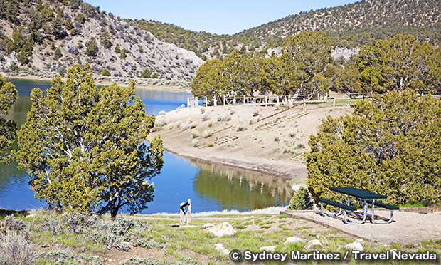 ケーブ・レイク州立公園　Cave Lake State Park