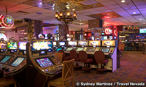 ホテルネバダ ＆ ギャンブリングホール　Hotel Nevada & Gambling Hall