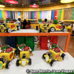 M＆M's ワールド　M&M's World