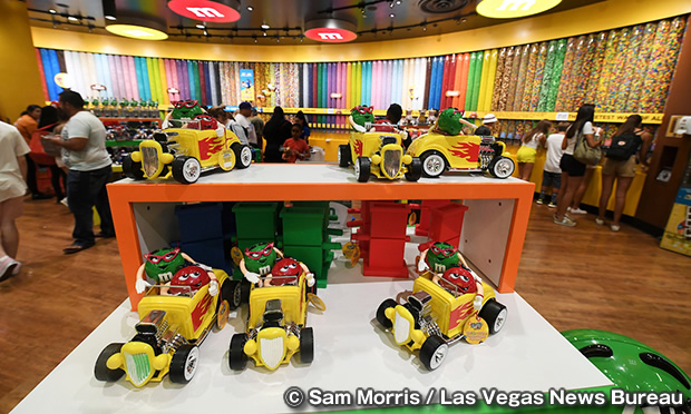 M＆M's ワールド　M&M's World