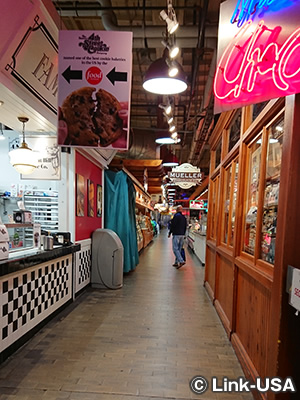 リーディング ターミナル マーケット