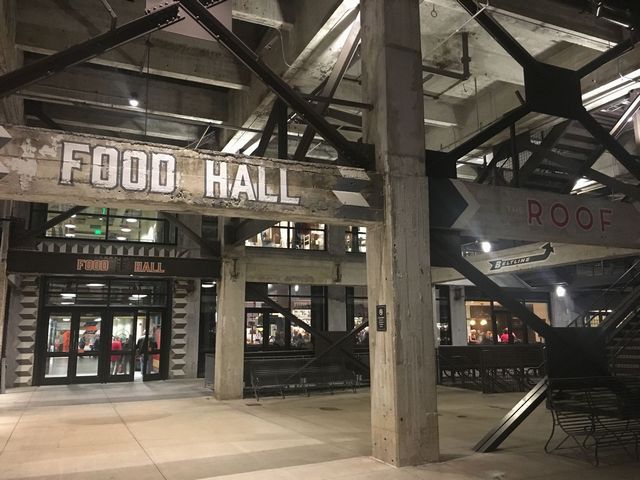 ポンセシティマーケット Ponce City Marketト