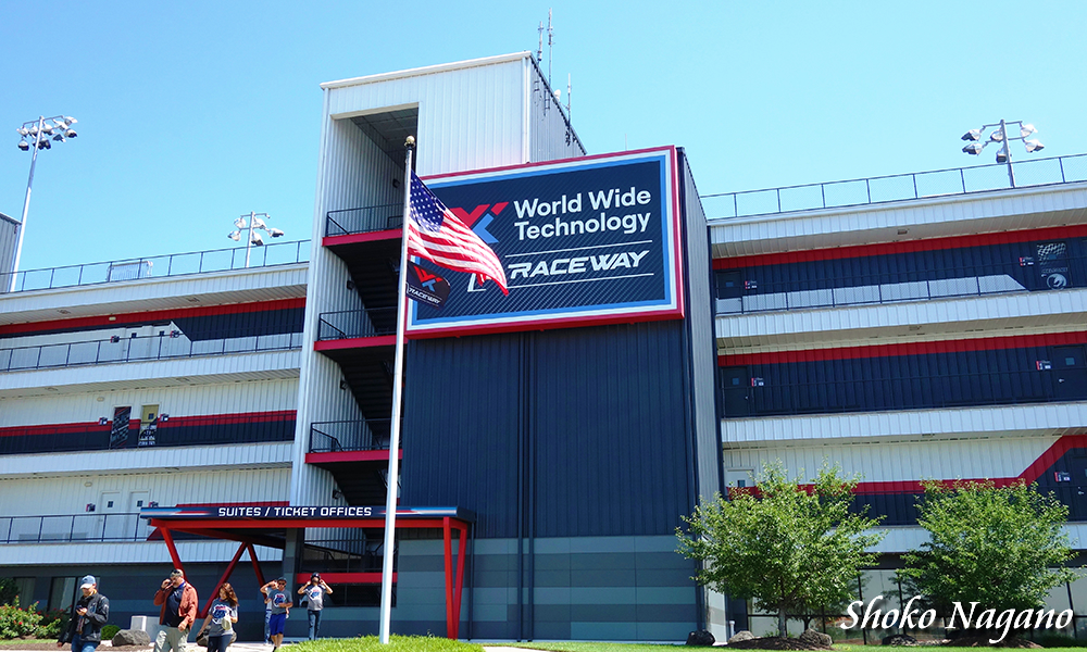 ワールドワイド・テクノロジー・レースウェイ