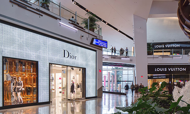 ザ・ショップス・アット・クリスタルズ　The Shops at Crystals