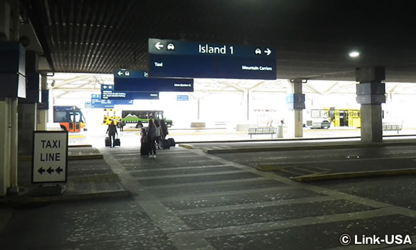 レンタカーをピックアップ