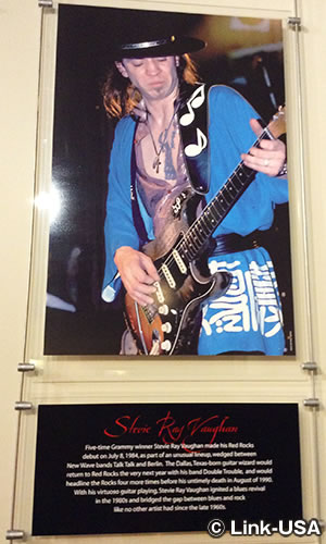 レッドロックス野外劇場　Red Rocks Amphitheatre