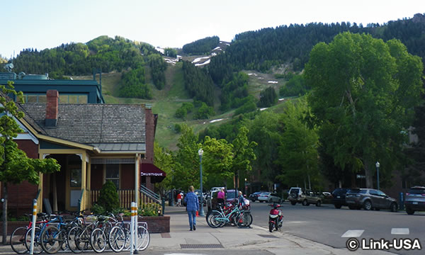 高級リゾート アスペン