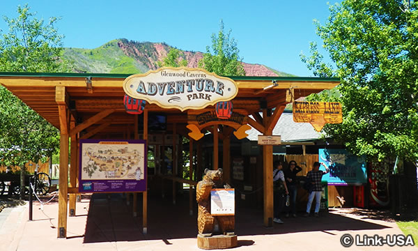 グレンウッド洞窟冒険パーク Glenwood Caverns Adventure Park