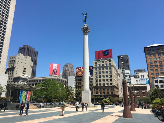 サンフランシスコ市民の憩いの場 ユニオンスクエア
