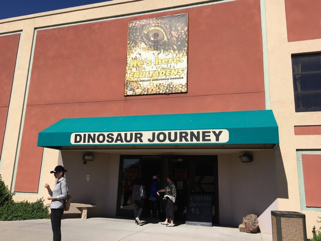 ダイナソージャーニー博物館 Dinosaur Journey Museum