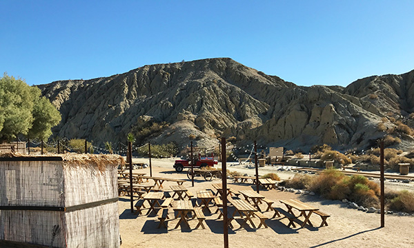 小さな川　貴重な水