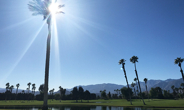 プレイしない人も満足の「ゴルフ天国」！