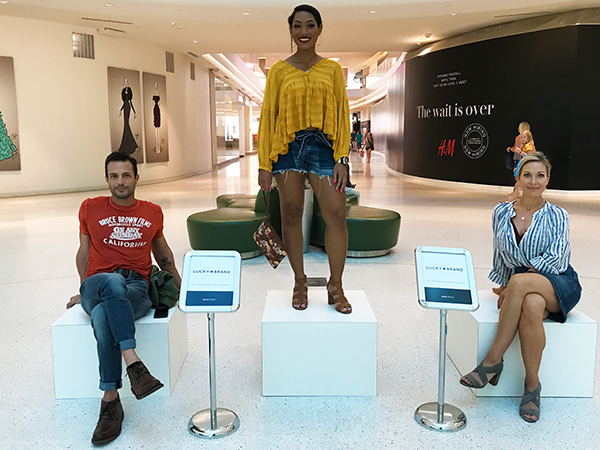 夜のモール・オブ・アメリカ