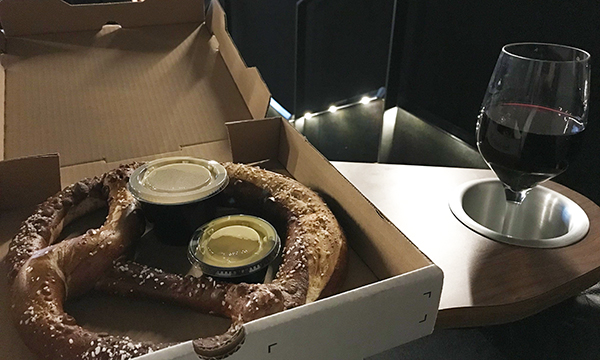 夜のモール・オブ・アメリカ