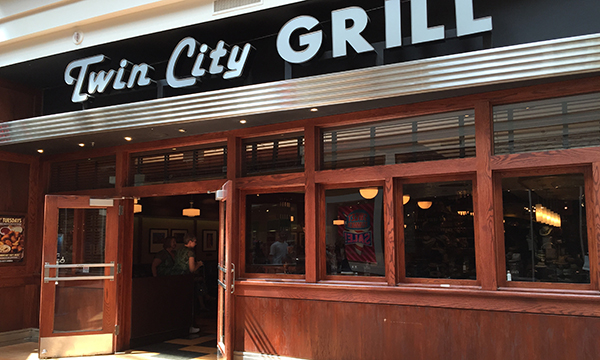 夜のモール・オブ・アメリカ