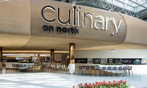 夜のモール・オブ・アメリカ