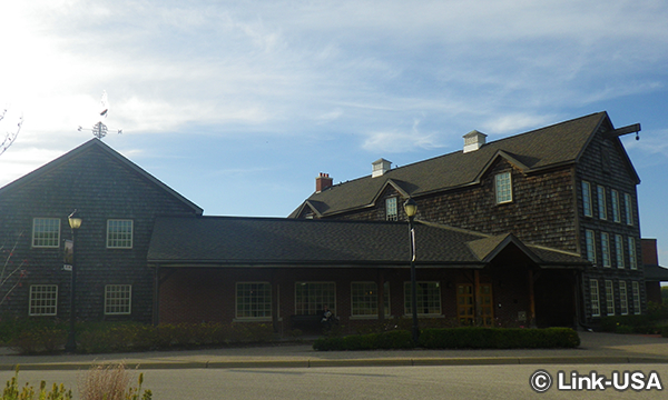 Minnesota Marine Art Museum