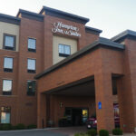 ハンプトン イン & スイーツ ラ・クロス ダウンタウン