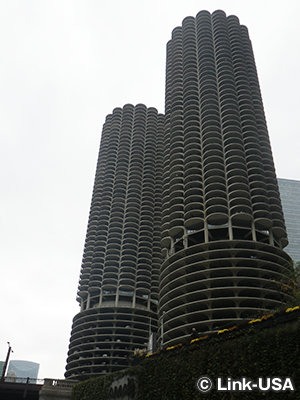 シカゴ 建物見学クルーズ