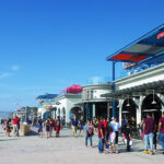 ミッションビーチのオーシャン フロント ウォーク