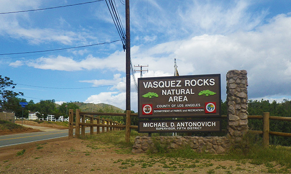 バスケスロック　Vasquez Rock Natural Area