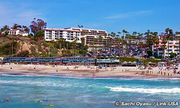 長閑な海沿いの風情