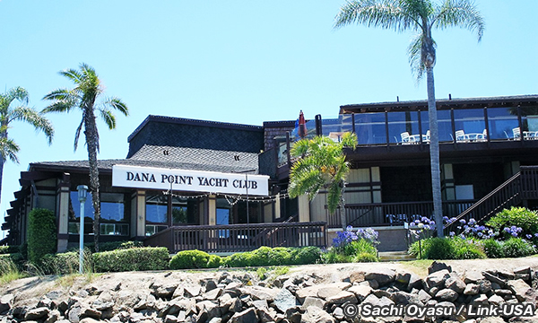 ホエールウォッチングの名所「ダナポイント」