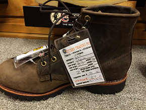 見上げる空にはアメリカの月