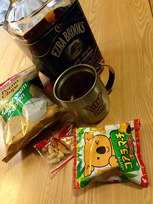 見上げる空にはアメリカの月