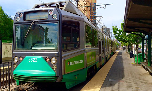 買付け品の出荷とボストン美術館