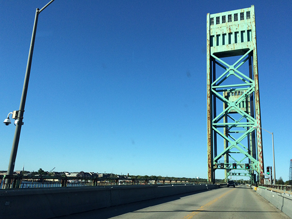 メイン州 キッタリーへ