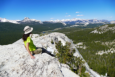 白石あづさ プロフィール